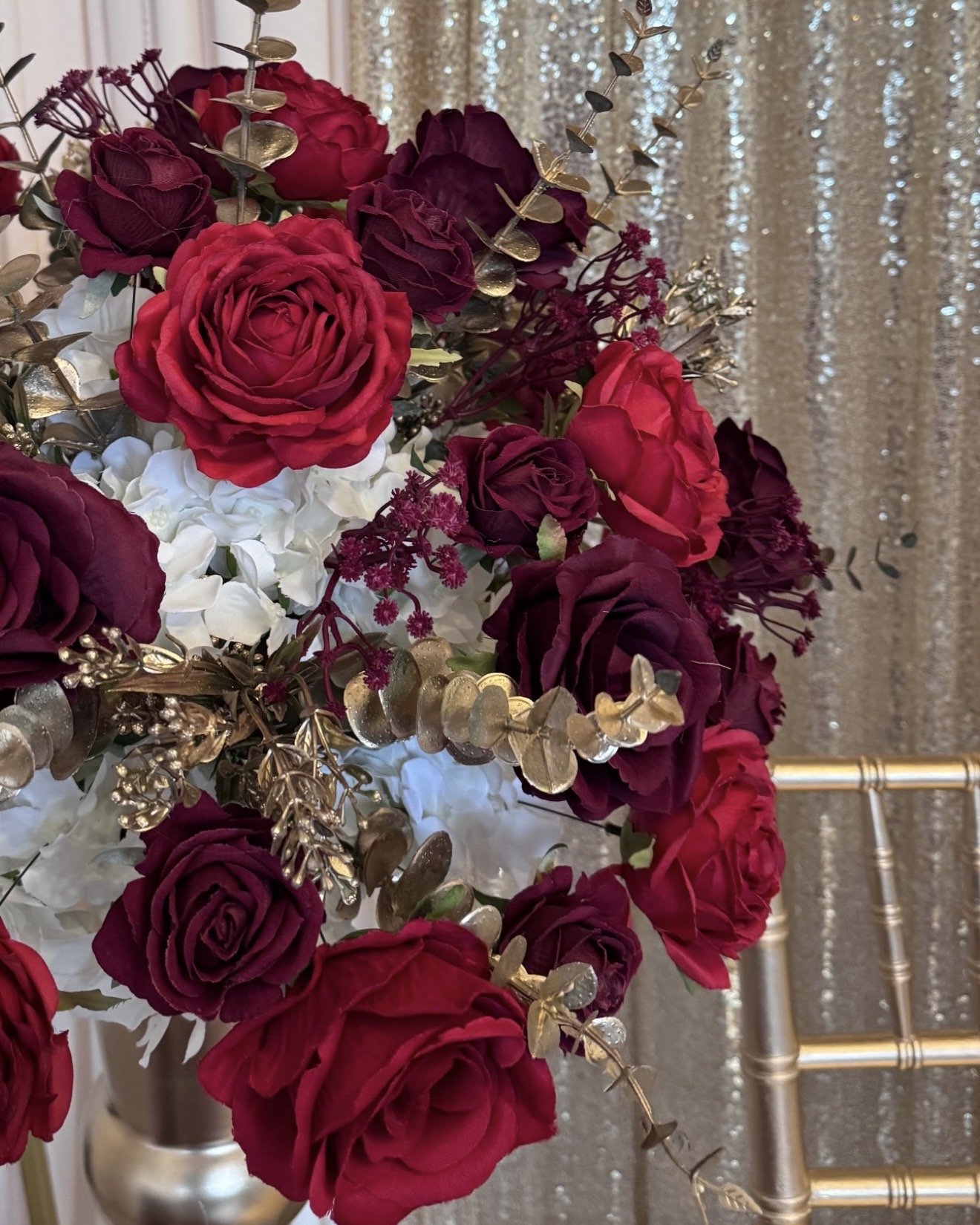 Red theme backdrop 2